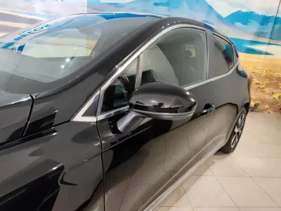 Renault Clio 2020 - 13990 EUR, 77000 km - AUTO.MOTO.pt - 77000km - foto 7 de 27