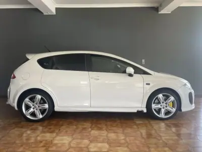 SEAT Leon 2012 - 12900 EUR, 163105 km - AUTO.MOTO.pt - 163105km - foto 6 de 27