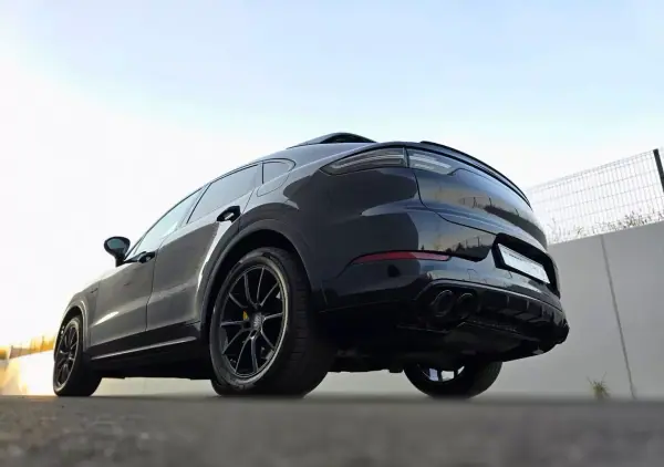 Porsche Cayenne Coupé 2021 - 82000 EUR, 57000 km - AUTO.MOTO.pt - 57000km - foto 11 de 36