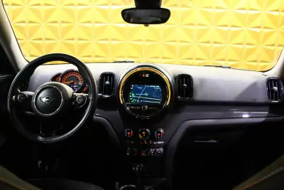 MINI Countryman 2018 - 17900 EUR, 70000 km - AUTO.MOTO.pt - 70000km - foto 17 de 28