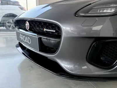 Jaguar F-Type 2018 - 46000 EUR, 64300 km - AUTO.MOTO.pt - 64300km - foto 17 de 135
