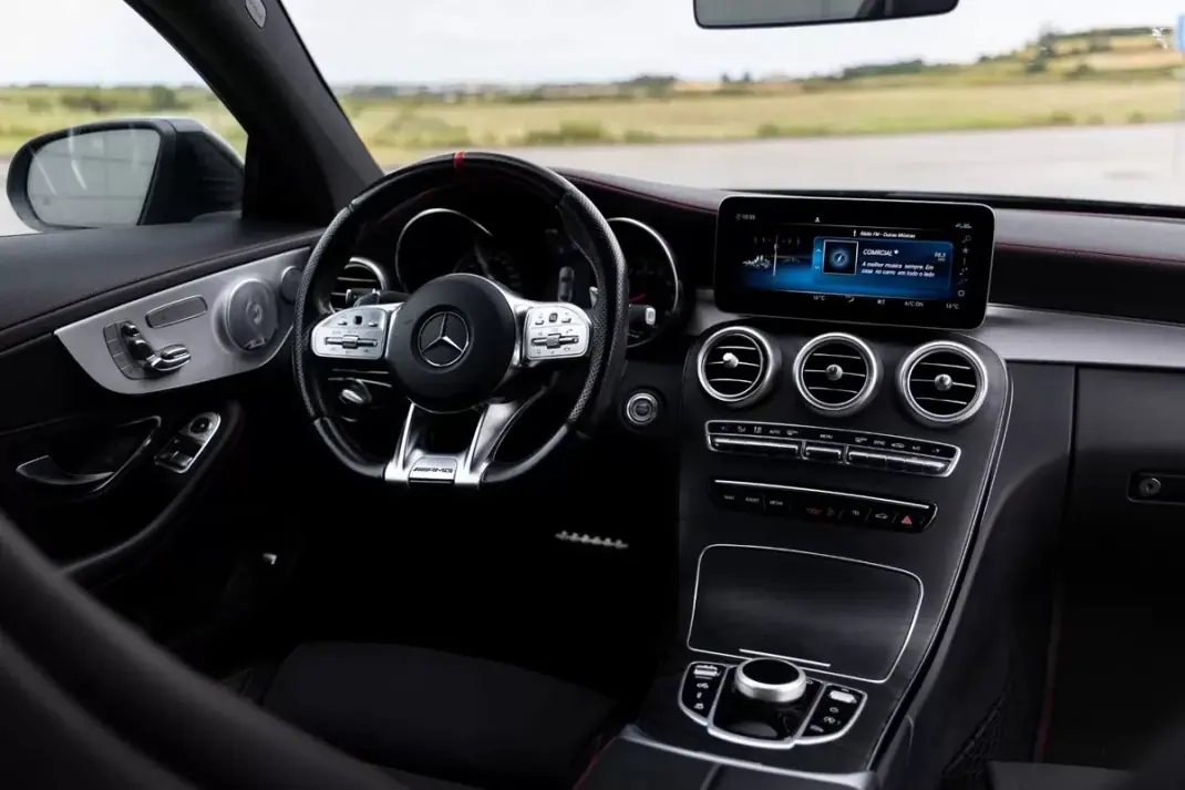 Mercedes-Benz C 43 AMG 2019 - 51490 EUR, 95000 km - AUTO.MOTO.pt - 95000km - foto 2 de 35