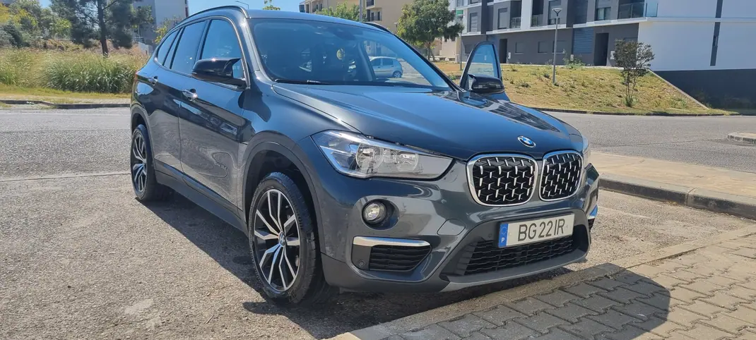BMW X1 2017 - 16000 EUR, 205000 km - AUTO.MOTO.pt - 205000km - foto 8 de 10