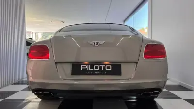 Bentley Continental 2013 - 94990 EUR, 81000 km - AUTO.MOTO.pt - 81000km - foto 12 de 37