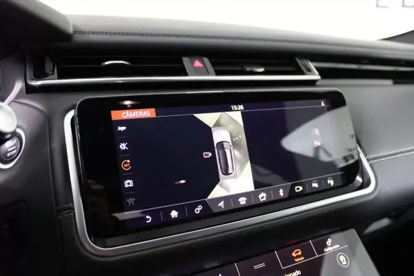 Land Rover Range Rover Velar 2018 - 44900 EUR, 110932 km - AUTO.MOTO.pt - 110932km - foto 14 de 20