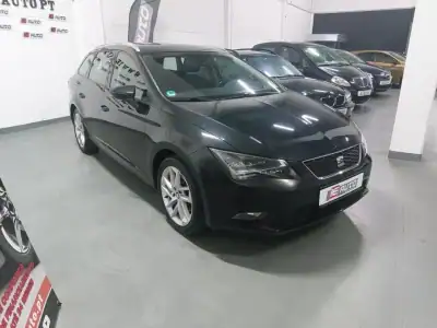 SEAT Leon ST 2014 - 8490 EUR, 235531 km - AUTO.MOTO.pt - 235531km - foto 4 de 27