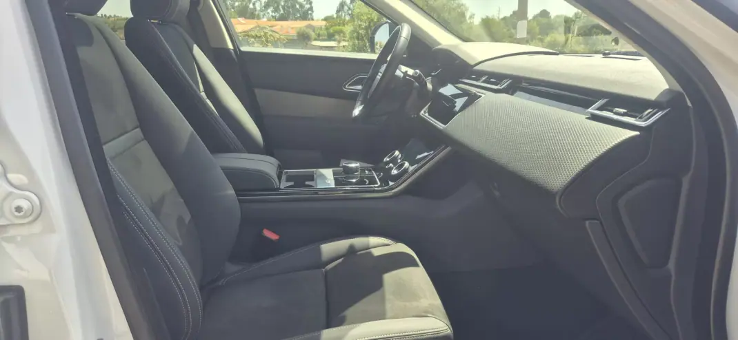 Land Rover Range Rover Velar 2016 - 28950 EUR, 159000 km - 159000km - foto 23 de 33