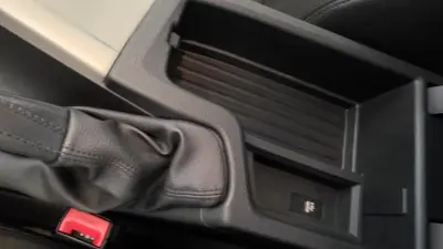 BMW 418 Gran Coupé 2018 - 20900 EUR, 157385 km - AUTO.MOTO.pt - 157385km - foto 40 de 53