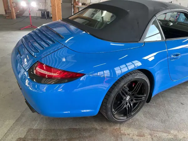 Porsche 911 2009 - 69950 EUR, 76275 km - AUTO.MOTO.pt - 76275km - foto 8 de 17
