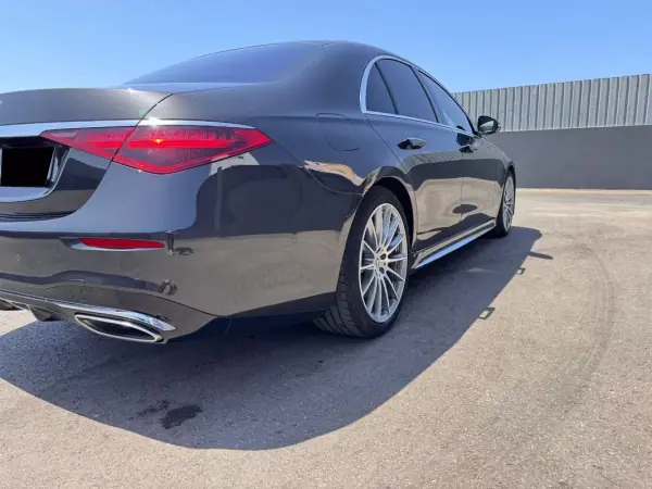 Mercedes-Benz S 580 2022 - 83500 EUR, 32330 km - AUTO.MOTO.pt - 32330km - foto 9 de 50