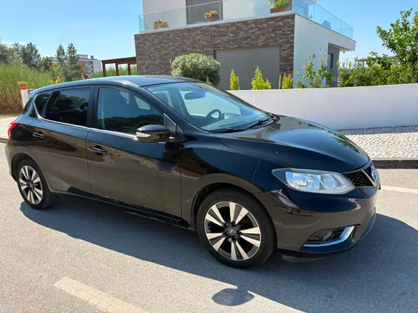 Nissan Pulsar 2015 - 7500 EUR, 216184 km - AUTO.MOTO.pt - 216184km - foto 4 de 13