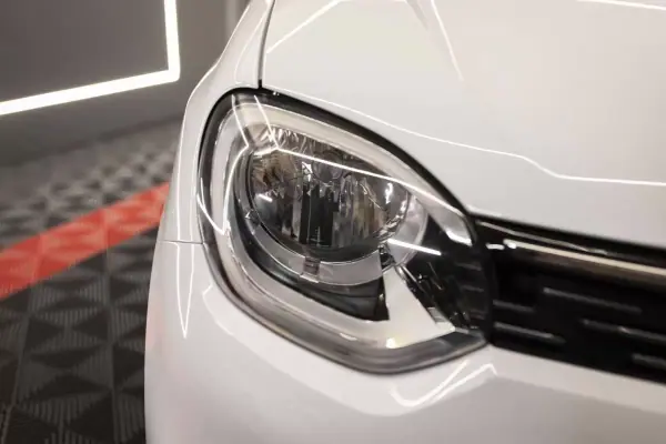 Renault Twingo 2019 - 9490 EUR, 90548 km - AUTO.MOTO.pt - 90548km - foto 7 de 22
