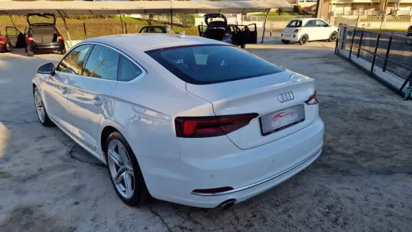 Audi A5 Sportback 2018 - 30999 EUR, 147920 km - AUTO.MOTO.pt - 147920km - foto 5 de 41