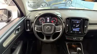 Volvo XC 40 2018 - 24990 EUR, 65080 km - 65080km - foto 17 de 30