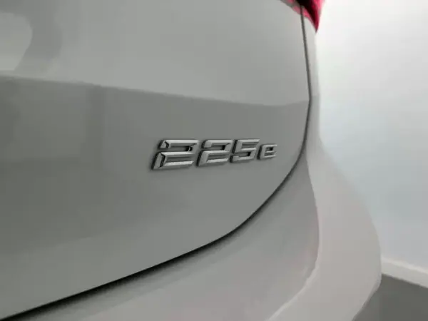 BMW 225xe Active Tourer 2023 - 27990 EUR, 81918 km - 81918km - foto 16 de 27