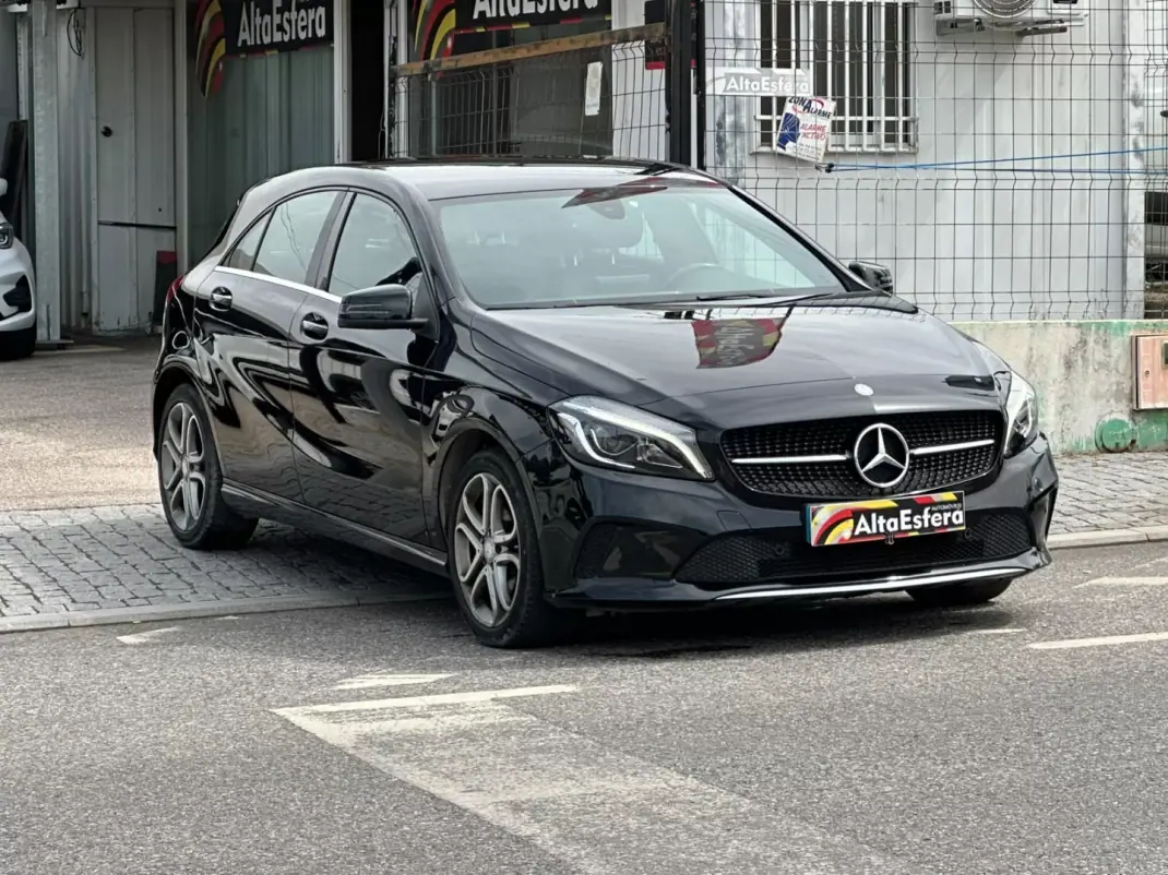 Mercedes-Benz A 180 2017 - 18900 EUR, 134826 km - 134826km - foto 8 de 30