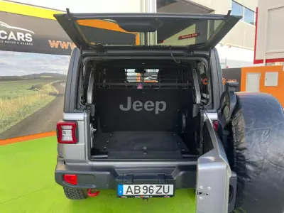 Jeep Wrangler Unlimited 2020 - 58900 EUR, 97594 km - AUTO.MOTO.pt - 97594km - foto 17 de 17