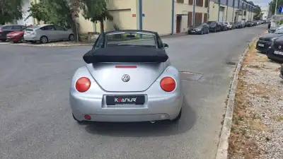 Volkswagen New Beetle Cabriolet 2004 - 9890 EUR, 127830 km - AUTO.MOTO.pt - 127830km - foto 6 de 48