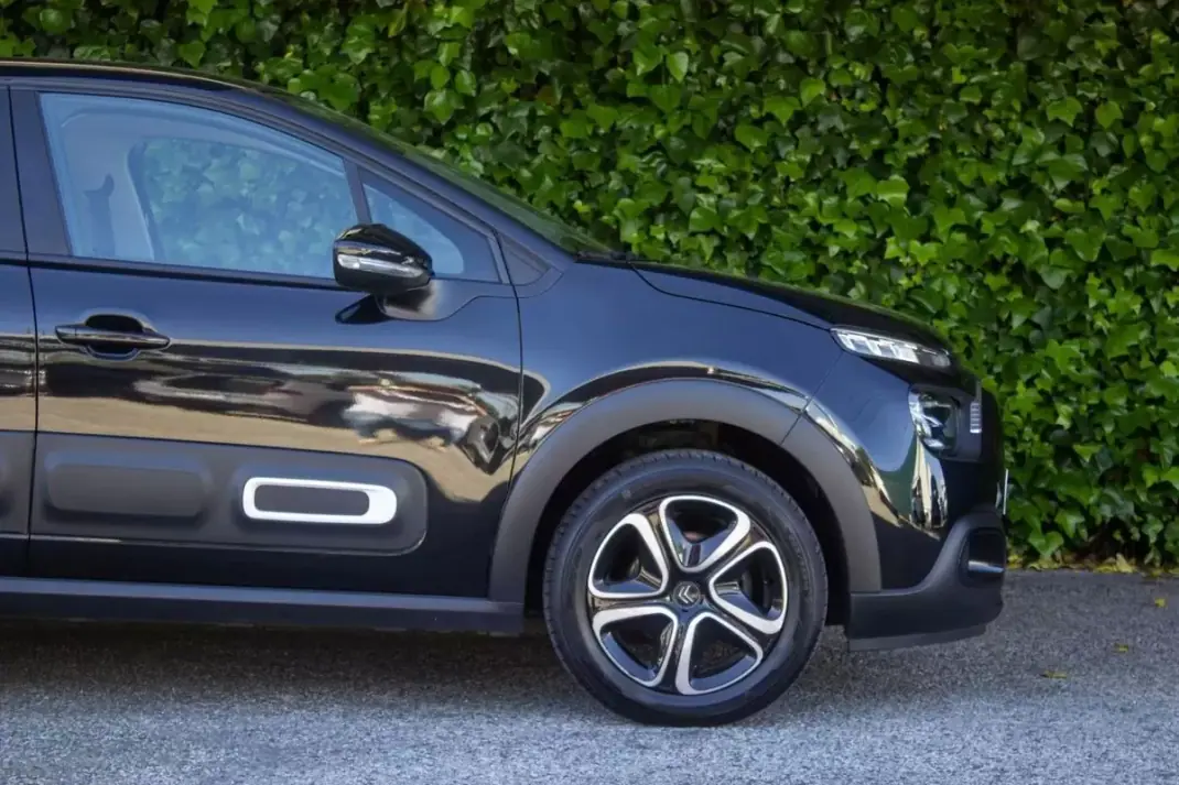 Citroën C3 2021 - 13500 EUR, 98000 km - AUTO.MOTO.pt - 98000km - foto 5 de 16