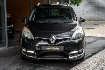 Renault Grand Scénic 2015 - 8990 EUR, 282413 km - AUTO.MOTO.pt - 282413km - foto 7 de 43