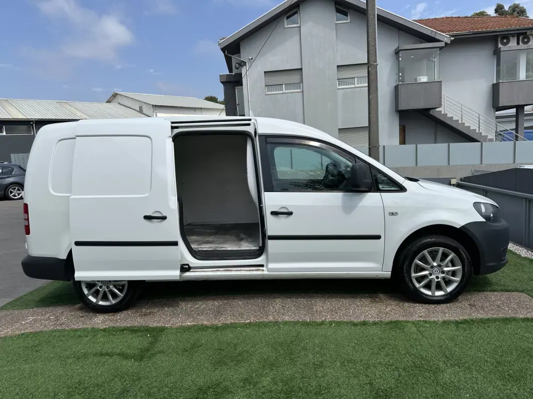 VW Caddy 2012 - 7900 EUR, 450000 km - 450000km - foto 15 de 45