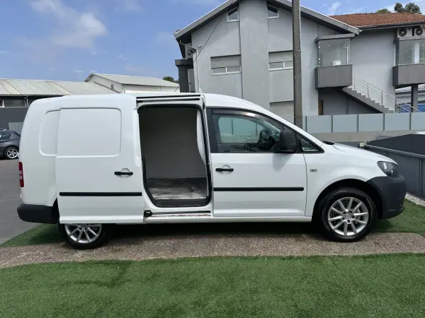 VW Caddy 1.6TDI 2012 - 7900 EUR, 450000 km - AUTO.MOTO.pt - 450000km - foto 15 de 45