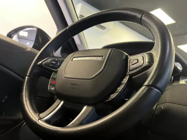 Land Rover Range Rover Evoque 2016 - 24990 EUR, 75000 km - AUTO.MOTO.pt - 75000km - foto 29 de 53