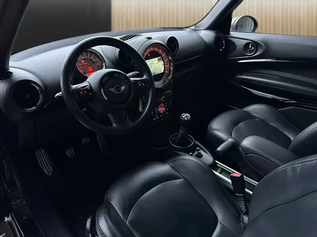 MINI Paceman 2013 - 14500 EUR, 117000 km - AUTO.MOTO.pt - 117000km - foto 7 de 20