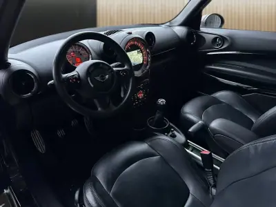 MINI Paceman 2013 - 14500 EUR, 117000 km - AUTO.MOTO.pt - 117000km - foto 7 de 20