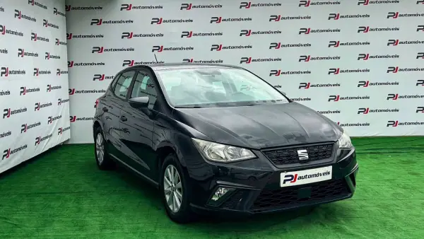SEAT Ibiza 2017 - 10850 EUR, 113370 km - AUTO.MOTO.pt - 113370km - foto 5 de 20