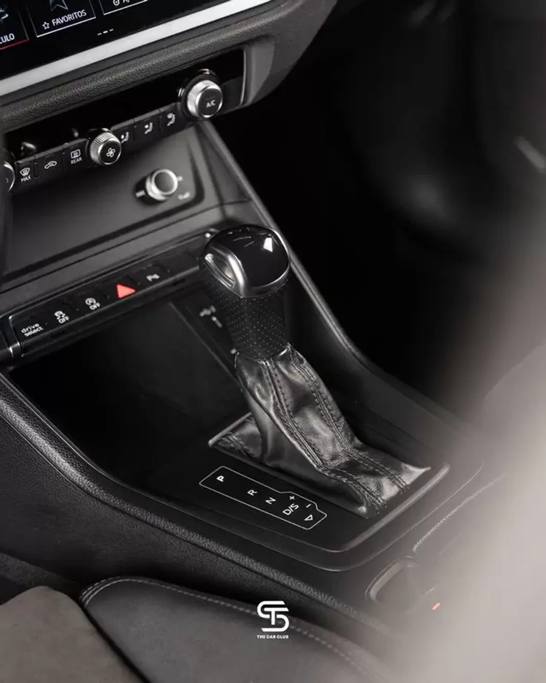 Audi RS Q3 Sportback 2021 - 62950 EUR, 80000 km - AUTO.MOTO.pt - 80000km - foto 8 de 24