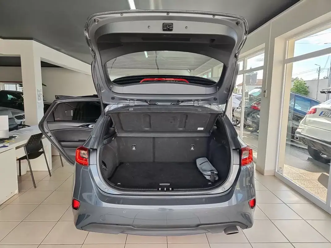 Kia Ceed 2021 - 17350 EUR, 60000 km - AUTO.MOTO.pt - 60000km - foto 15 de 33