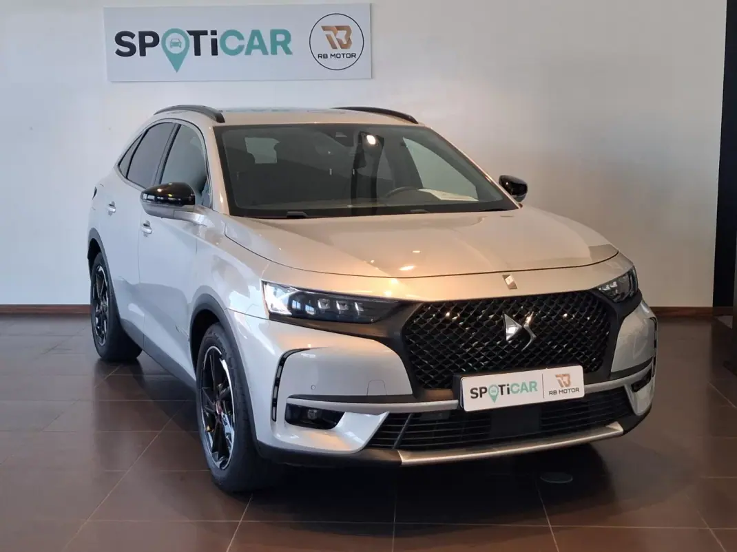 DS DS7 2022 - 27750 EUR, 56750 km - 56750km - foto 5 de 36