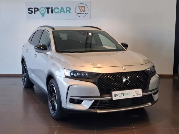 DS DS7 2022 - 27750 EUR, 56750 km - AUTO.MOTO.pt - 56750km - foto 5 de 36