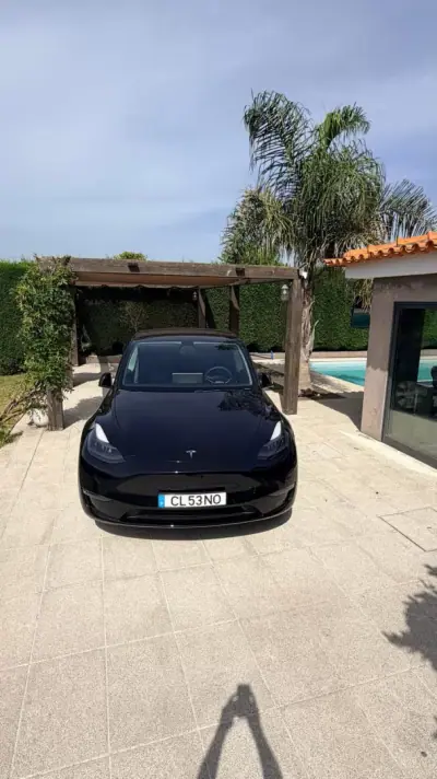 Tesla Model Y 2022 - 36900 EUR, 81500 km - foto 4 de 23