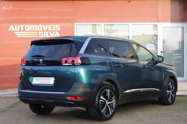 Peugeot 5008 2018 - 21990 EUR, 116000 km - AUTO.MOTO.pt - 116000km - foto 11 de 40