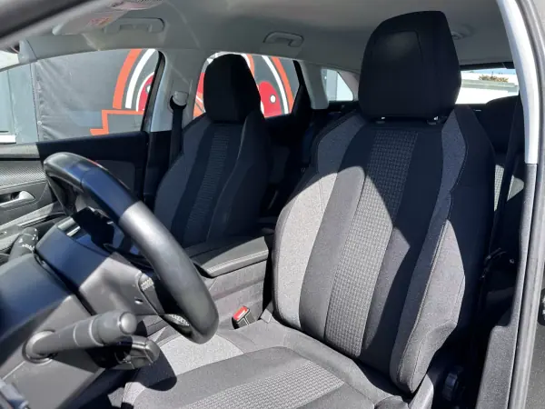 Peugeot 3008 2019 - 13900 EUR, 180724 km - AUTO.MOTO.pt - 180724km - foto 13 de 34