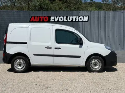 Renault KANGOO 1.5DCI 3L C/IVA 2019 - 9990 EUR, 175000 km - AUTO.MOTO.pt - 175000km - foto 6 de 17