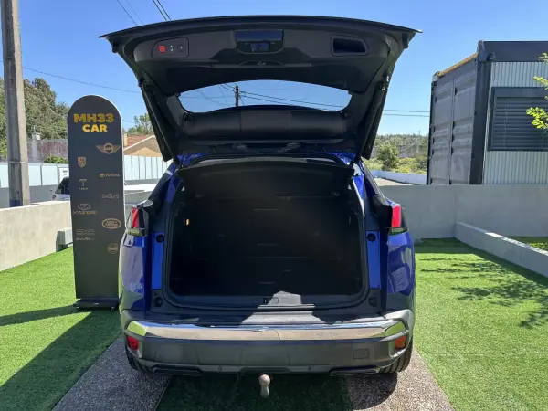 Peugeot 3008 2018 - 14900 EUR, 200000 km - AUTO.MOTO.pt - 200000km - foto 19 de 63