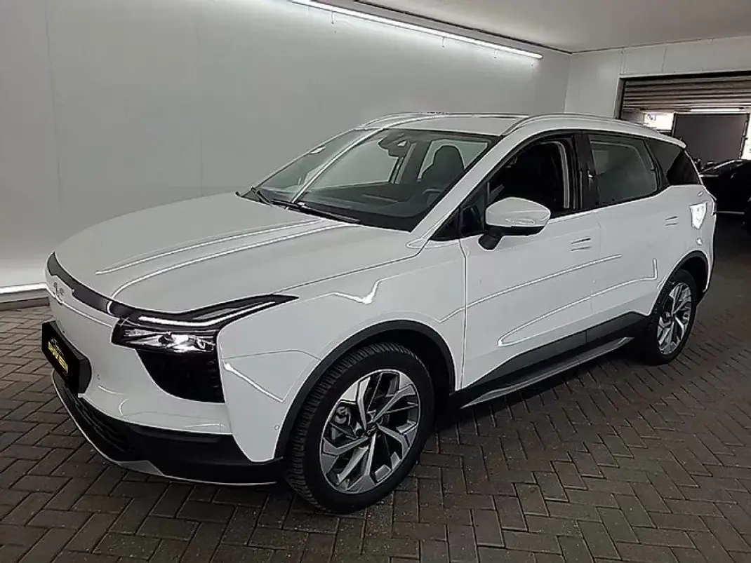 Aiways U5 2022 - 22500 EUR, 52269 km - AUTO.MOTO.pt - 52269km - foto 1 de 8