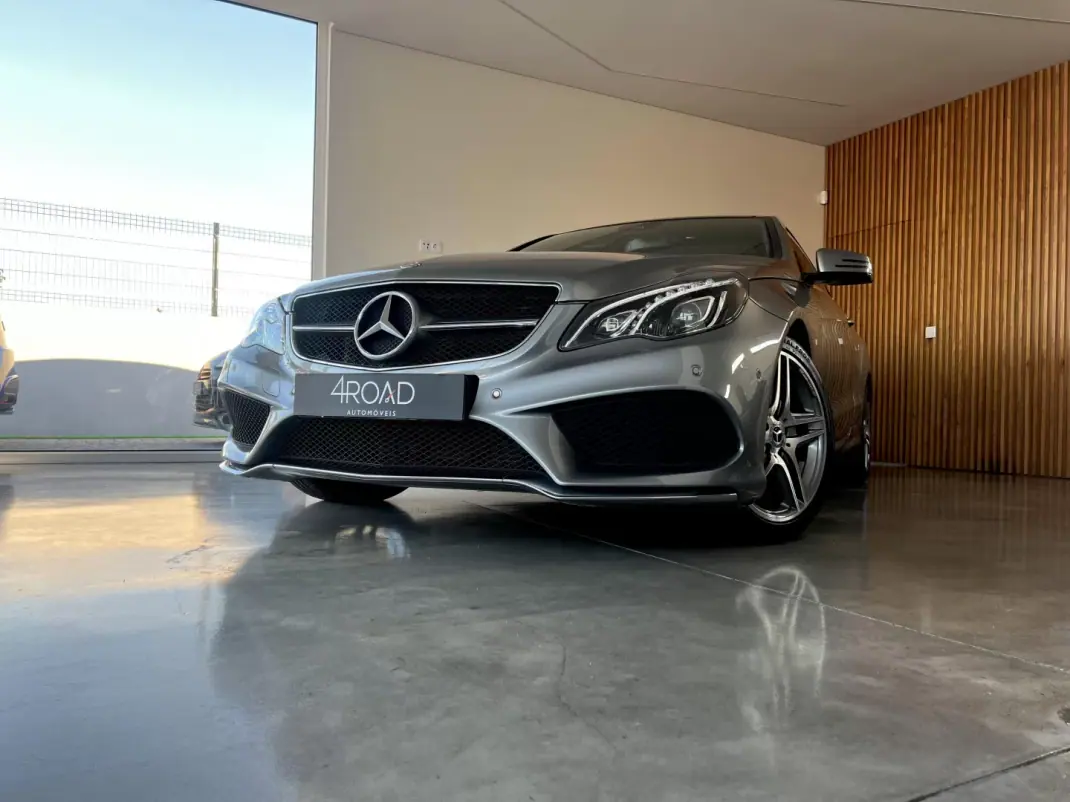 Mercedes-Benz E 220 2015 - 24999 EUR, 161900 km - AUTO.MOTO.pt - 161900km - foto 12 de 135