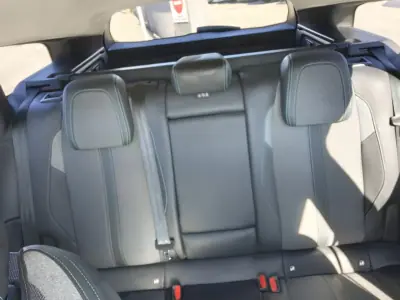 Peugeot 308 2022 - 19500 EUR, 130000 km - AUTO.MOTO.pt - 130000km - foto 34 de 37