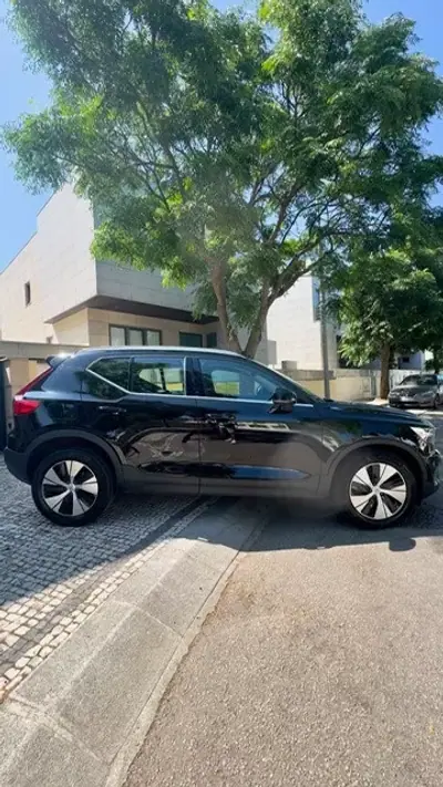 Volvo XC 40 2021 - 25990 EUR, 131254 km - 131254km - foto 5 de 23