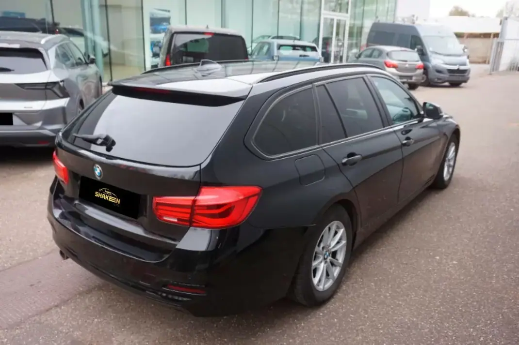 BMW 318 2017 - 15790 EUR, 170145 km - AUTO.MOTO.pt - 170145km - foto 6 de 14