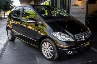 Mercedes-Benz A 180 2013 - 7450 EUR, 181326 km - AUTO.MOTO.pt - 181326km - foto 6 de 31