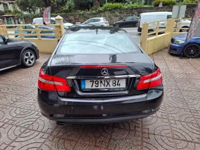 Mercedes-Benz E 250 2009 - 16500 EUR, 134447 km - AUTO.MOTO.pt - 134447km - foto 11 de 29