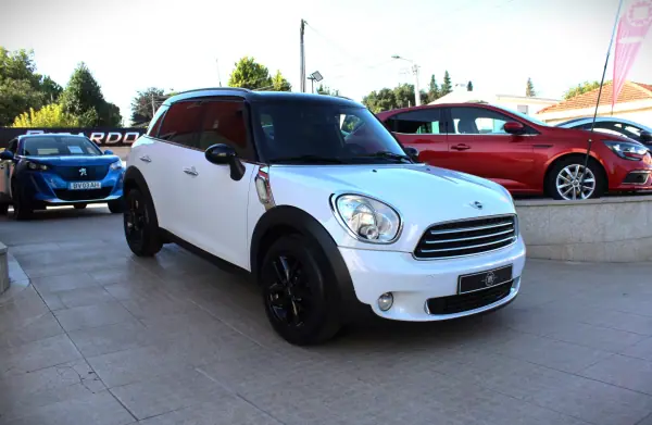 MINI Countryman 2011 - 12450 EUR, 201000 km - AUTO.MOTO.pt - 201000km - foto 3 de 21