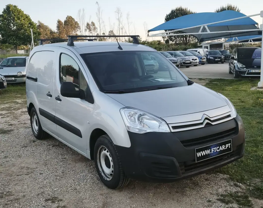 Citroën 2018 - 11374 EUR, 160909 km - AUTO.MOTO.pt - 160909km - foto 3 de 34