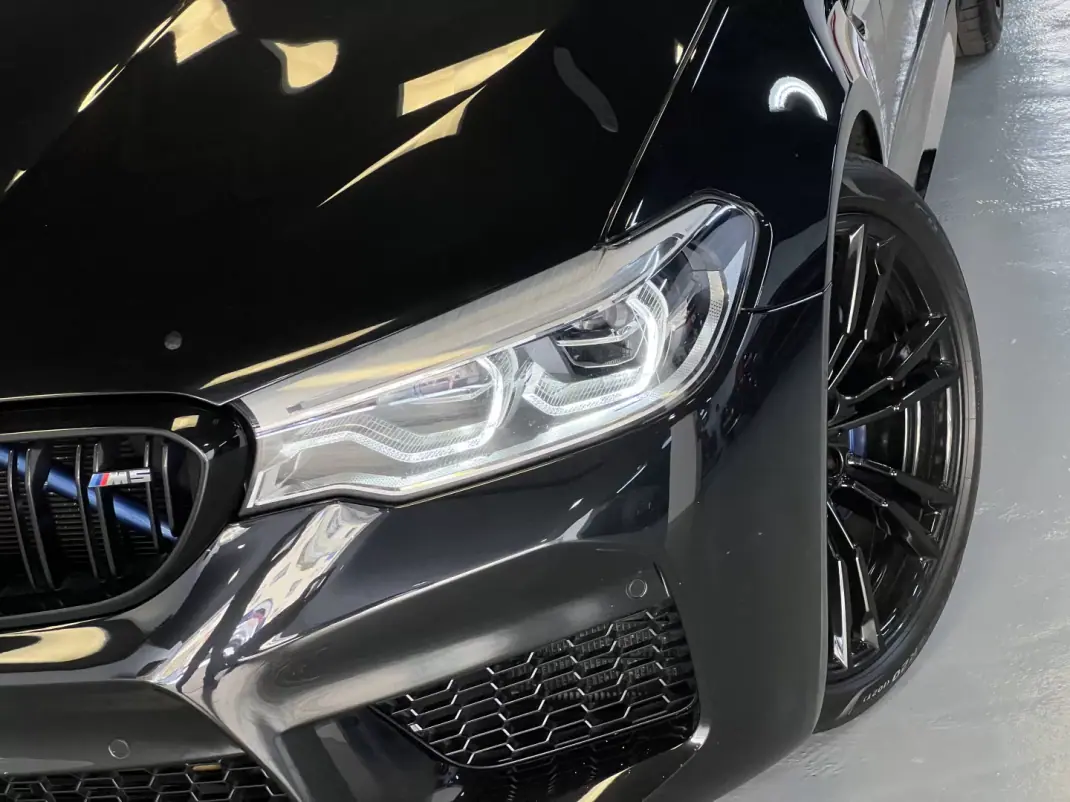 BMW M5 2019 - 87990 EUR, 80000 km - AUTO.MOTO.pt - 80000km - foto 10 de 59