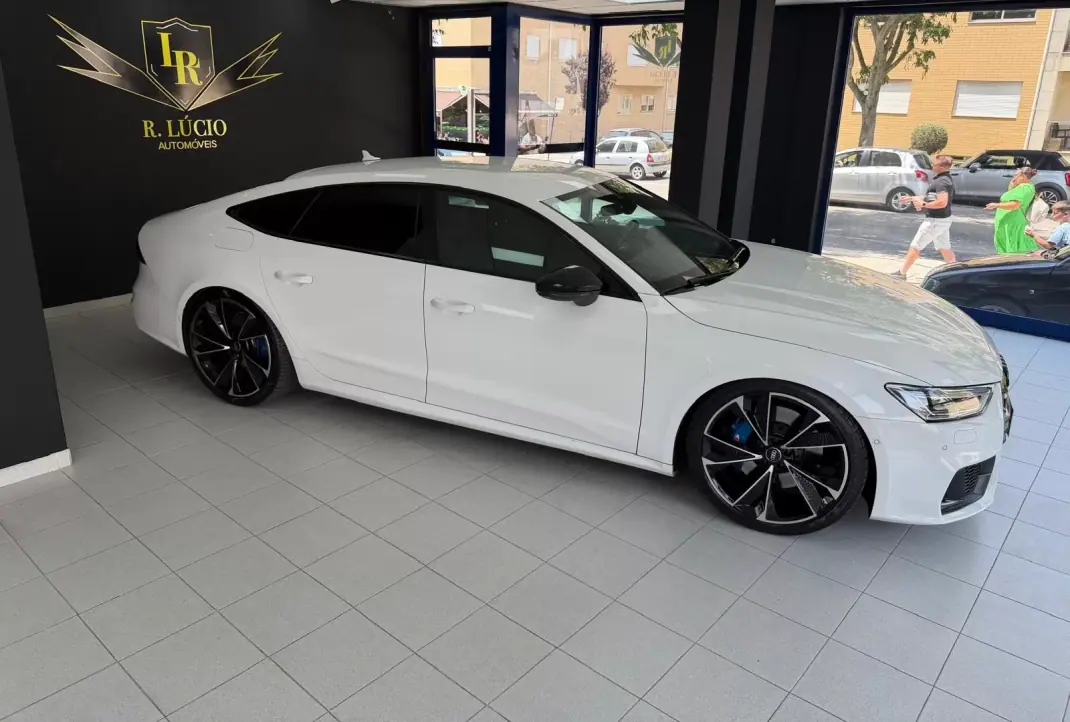 Audi A7 Sportback 2020 - 43500 EUR, 131602 km - AUTO.MOTO.pt - 131602km - foto 10 de 35